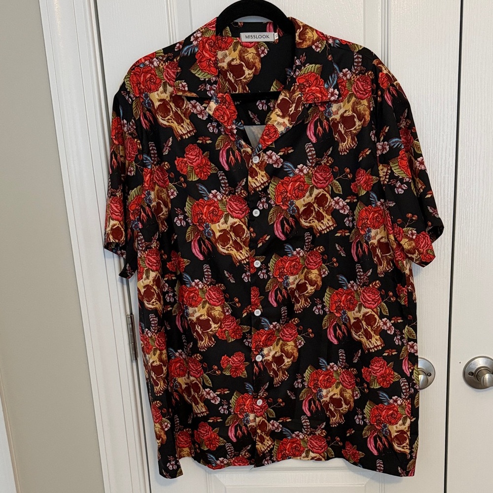 MISSLOOK Black and Red Skull Floral Shirt